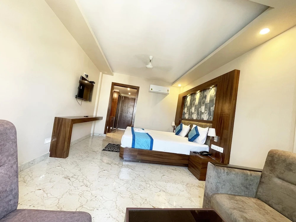 Sambit Palace