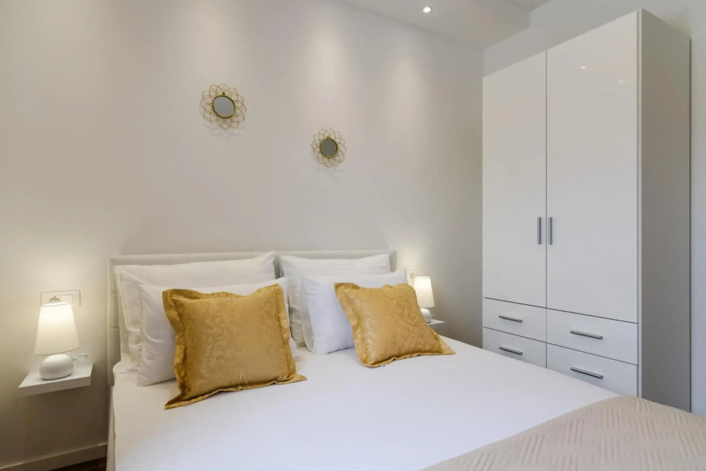 Villa Apartments AA 1