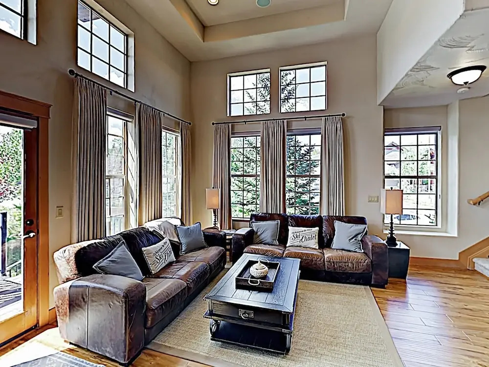 New Listing! Alpine Oasis W/ Hot Tub, Near Slopes 4 Bedroom Townhouse