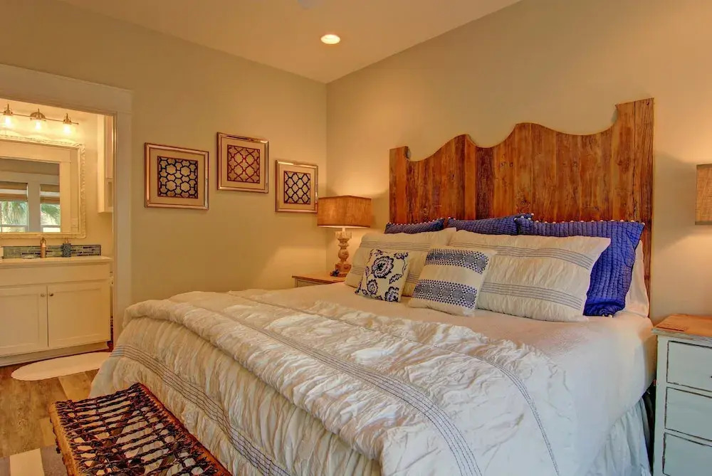 Cinnamon Shore- Seaside Dream 157 SE