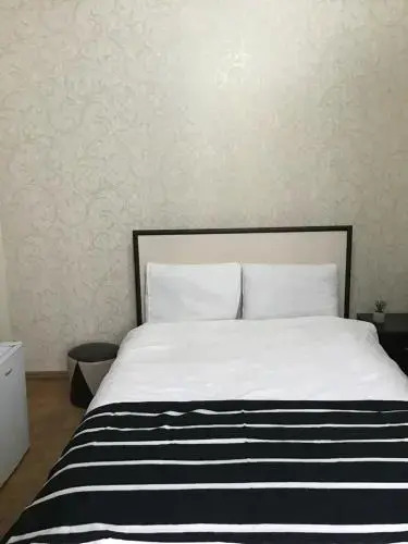 Zeytoon Hotel
