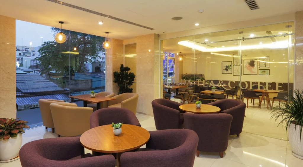Golda Hotel