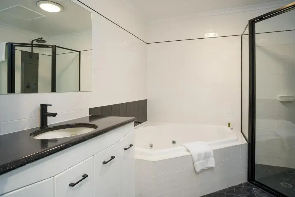Townhouse Hotel