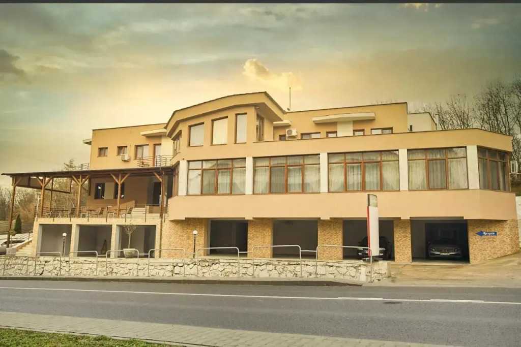 Vila Etikette