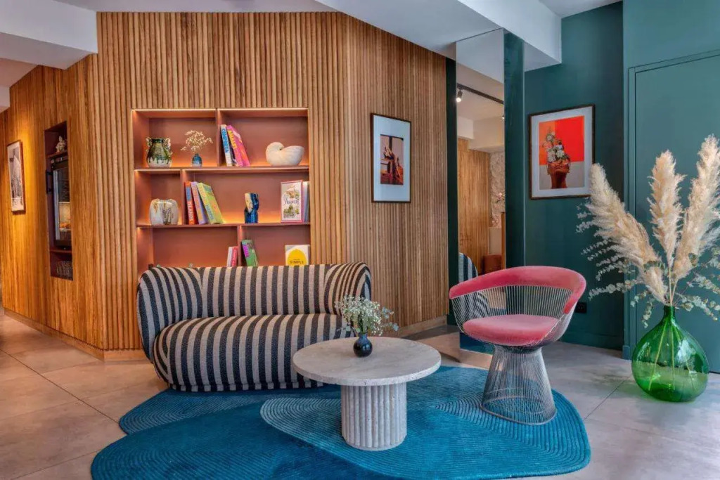 Republik Hotel