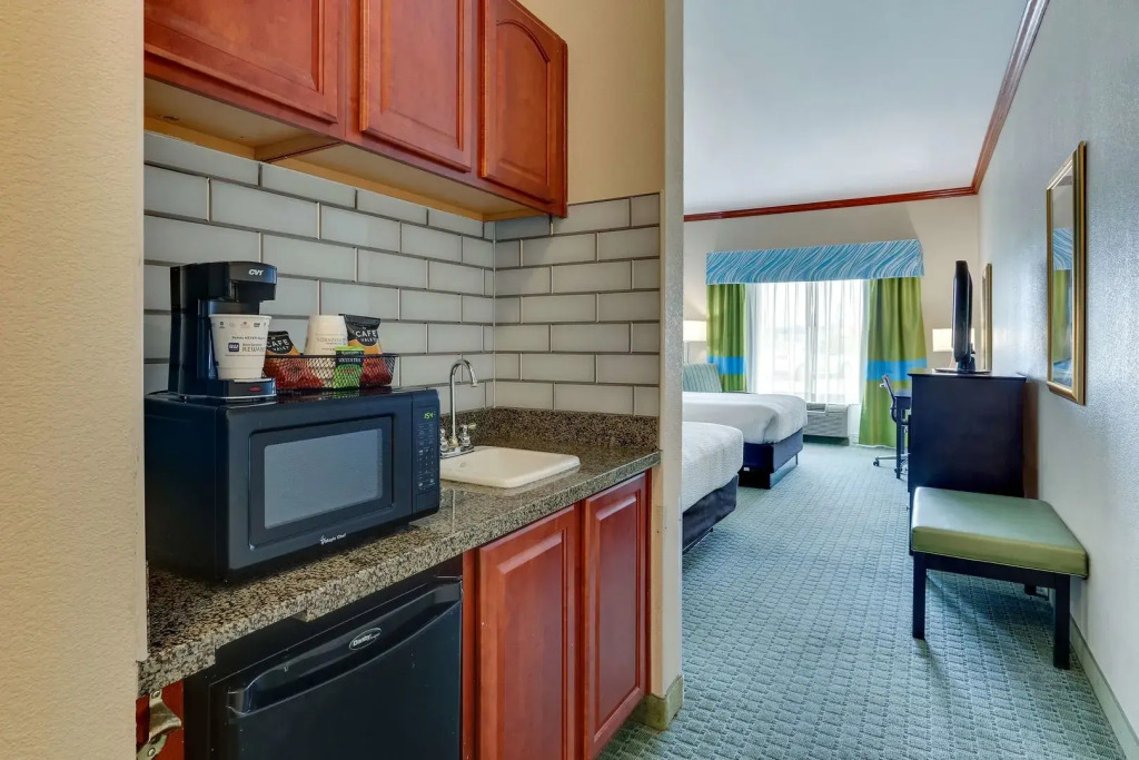Comfort Inn & Suites Waco Woodway