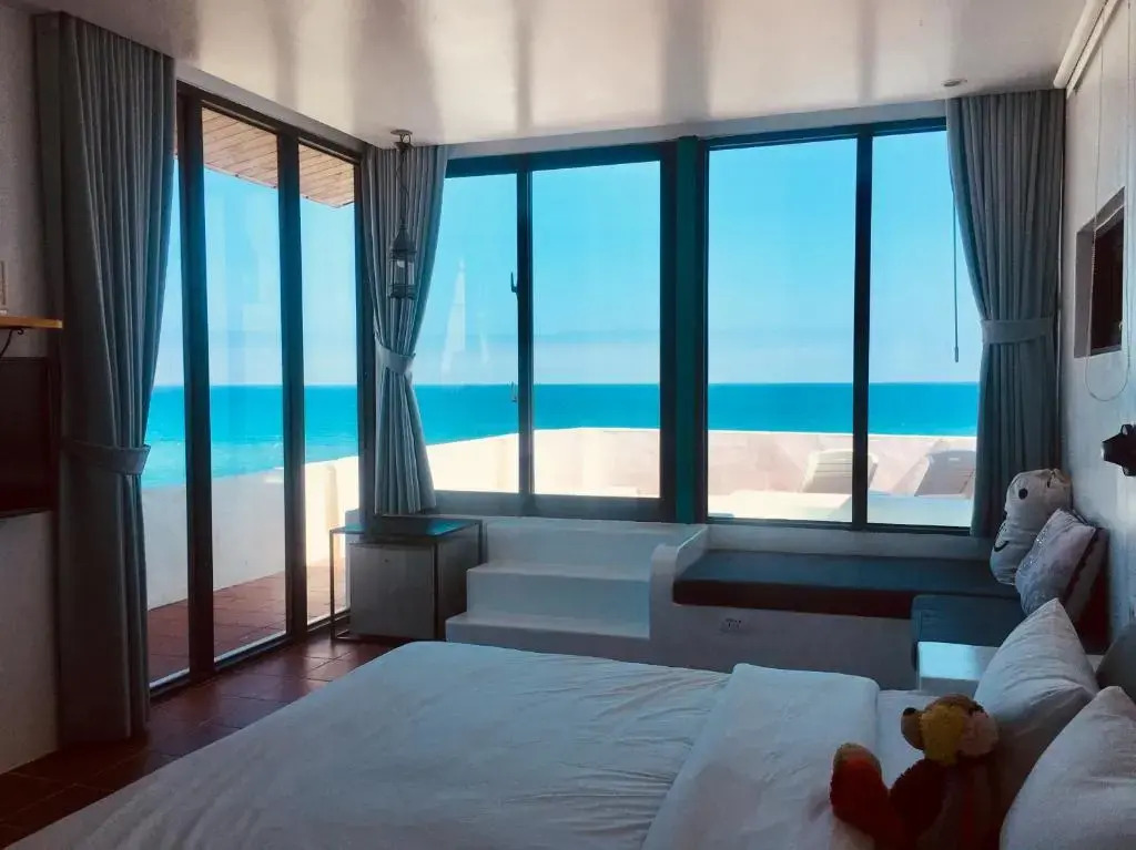 Sea Shore Hotel