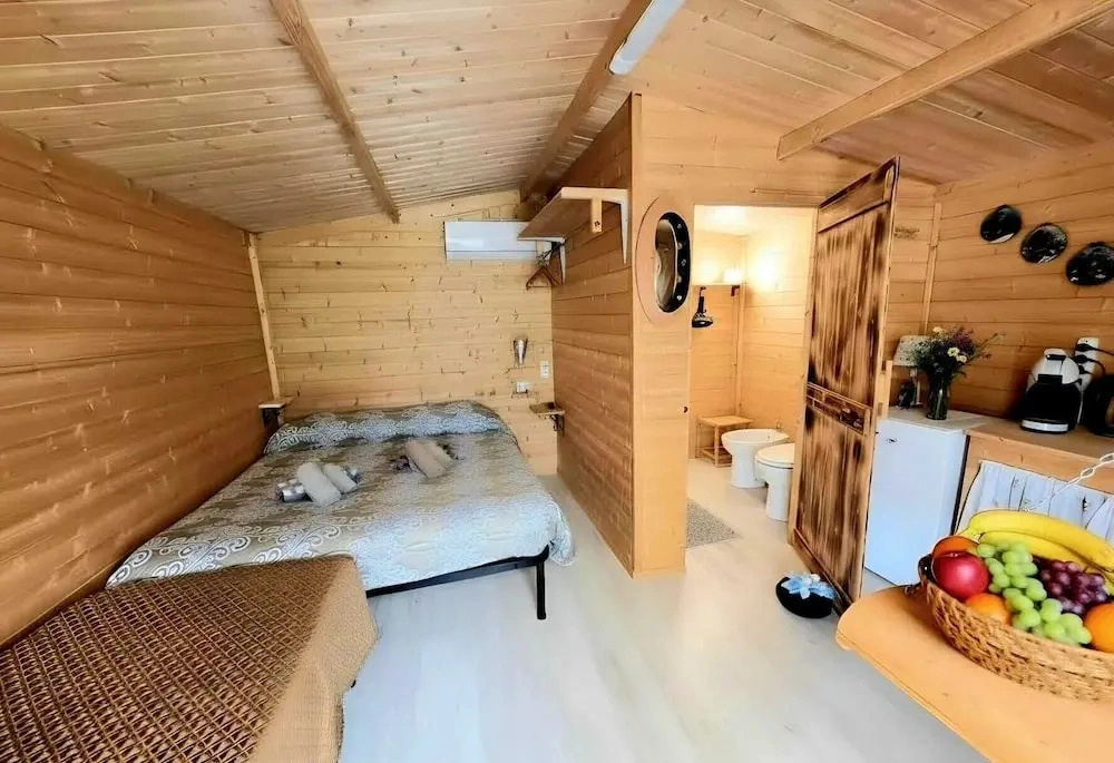 Feudo Mallav B&B Noto - Roulotte