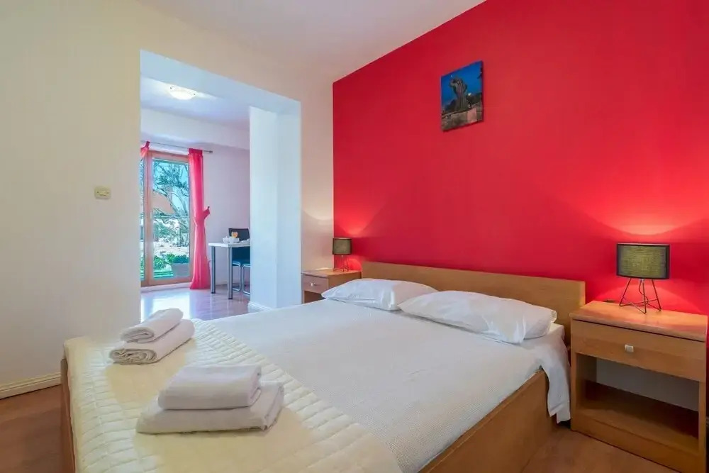 Bosko - 30m From the sea With Parking - SA2