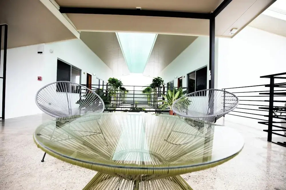 Nomad Living CR