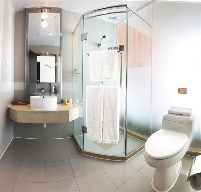 Motel 168 - Guangzhou Dadao Branch