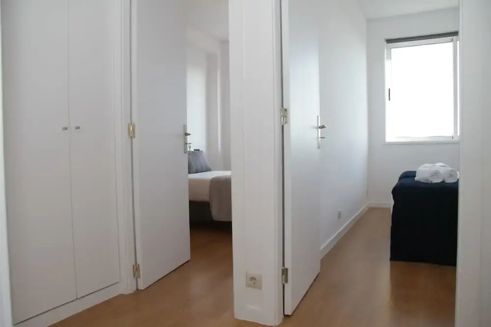 Liiiving in Porto Bright Balcony Apartment