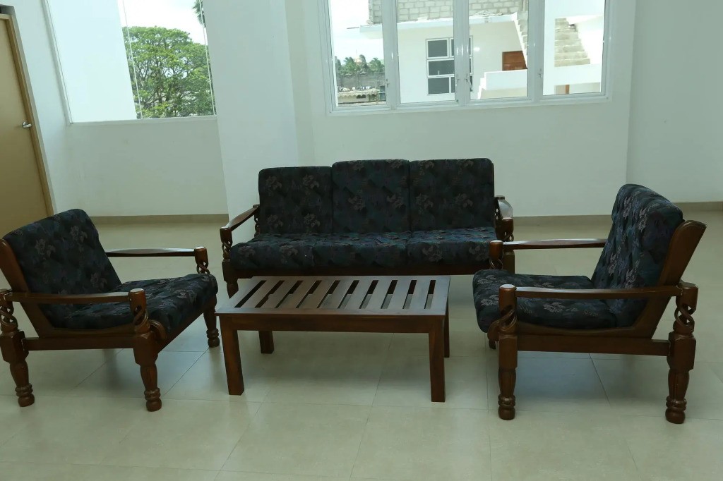 Hotel Oviya