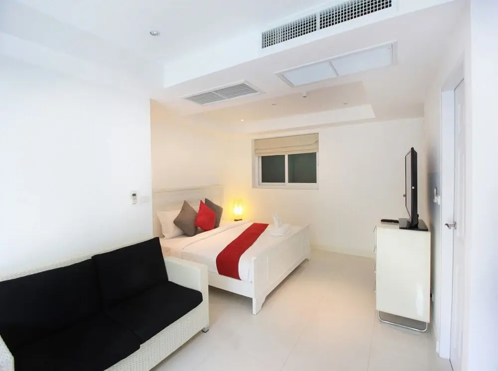 Kata Condo by Chattha