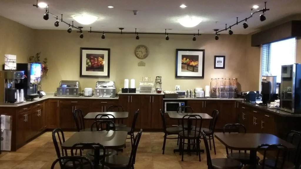 Devonian Hotel and Suites