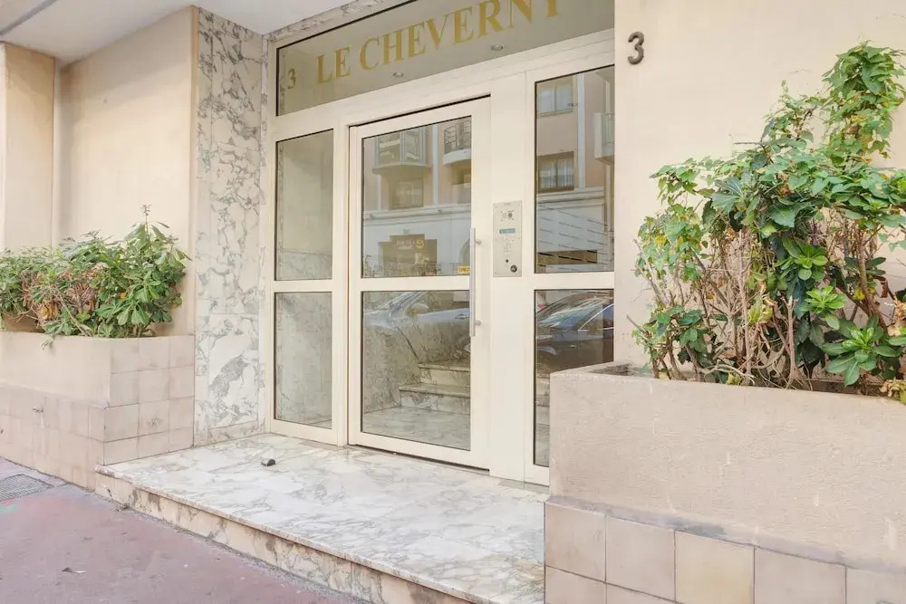 3 rue latour maubourg Apartment 1
