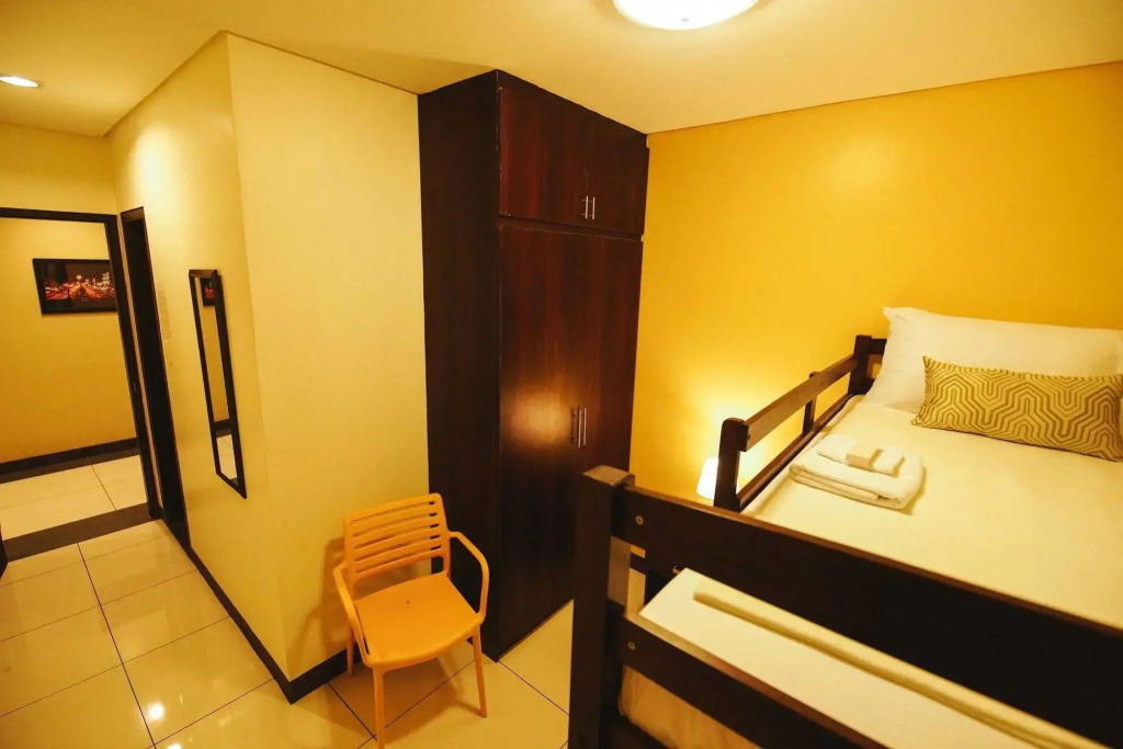 Hometown Hotel Makati - Edsa