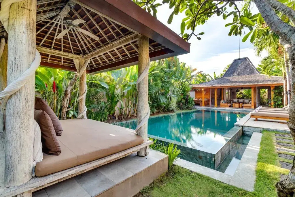 Peaceful 4 Bedrooms Private Pool Villas Rice Field View