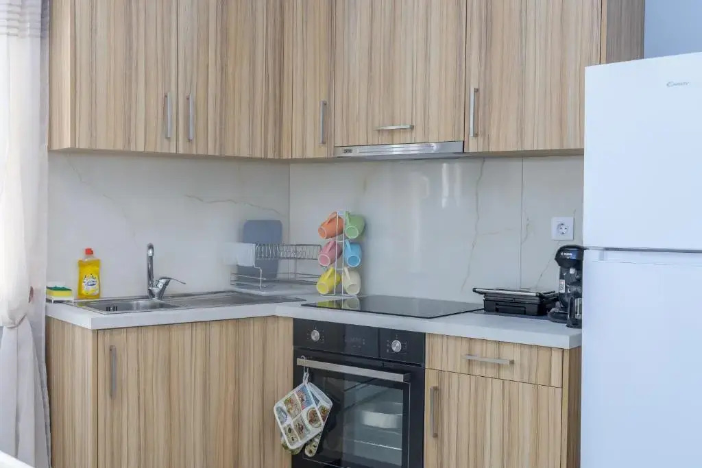J&T Apartment - 150m from the beach