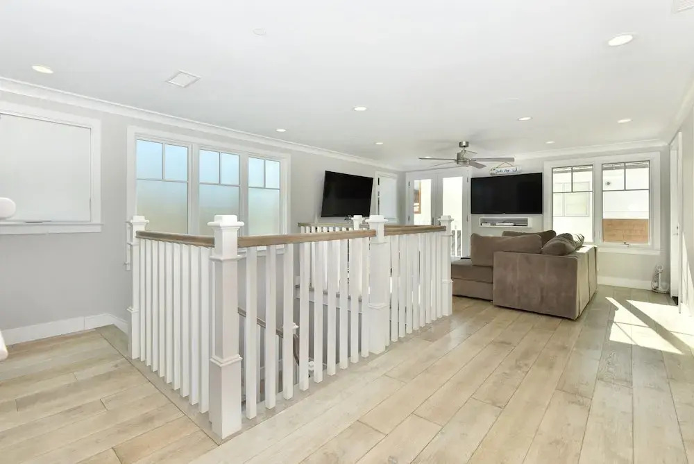 1505 E Ocean 4 Bedroom Home
