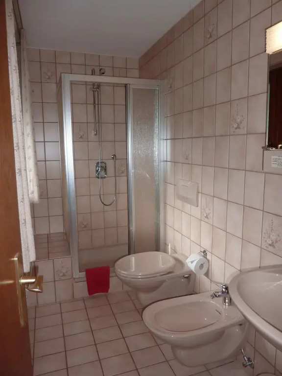 Atina Hotel