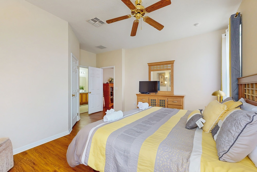 Private Pool, Great for Kids, 12 Miles to Disney Dogs OK, Snowbirds Welcome