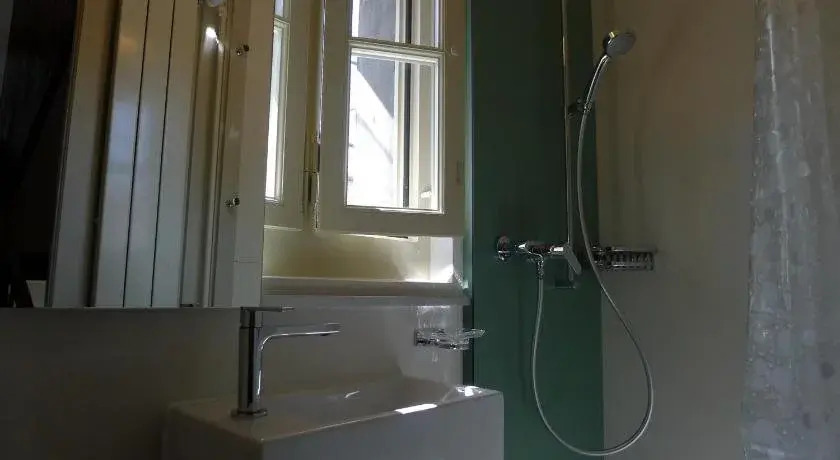 Die Bleibe - Bed & Breakfast in Winterthur-Töss