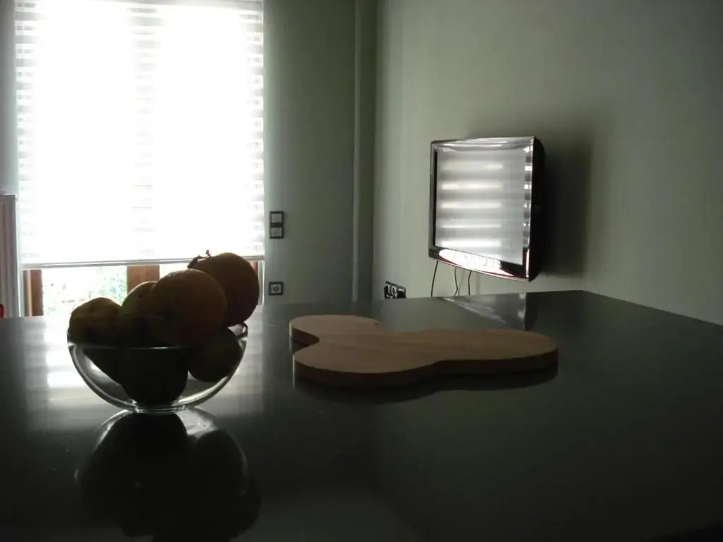 SoHoAthine Apartment