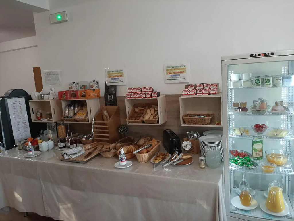 Sure Hotel by Best Western Saintes