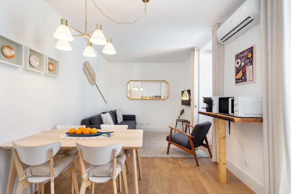 Modern Lisbon Apartments by Soulplaces