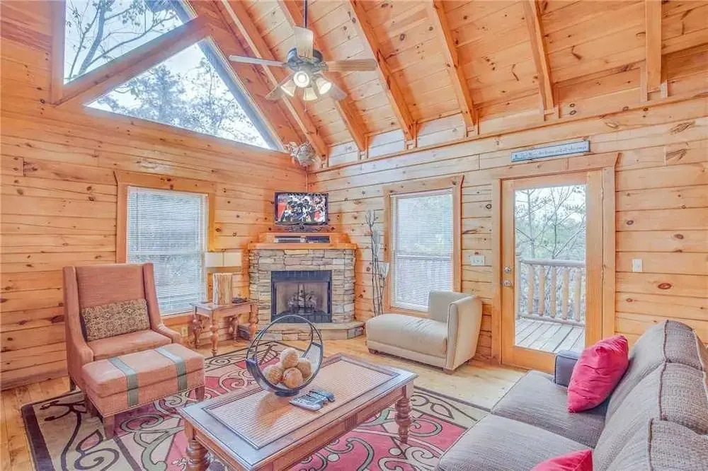 Dream Catcher II 1 Bedroom Home with Hot Tub