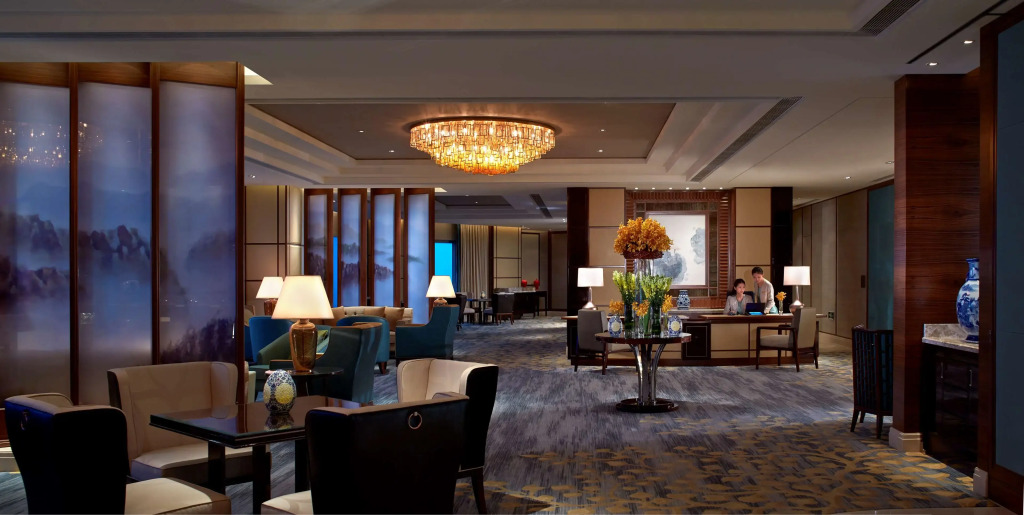Shangri-La Nanchang丨Adjacent to Pavilion Prince Teng Prime river view
