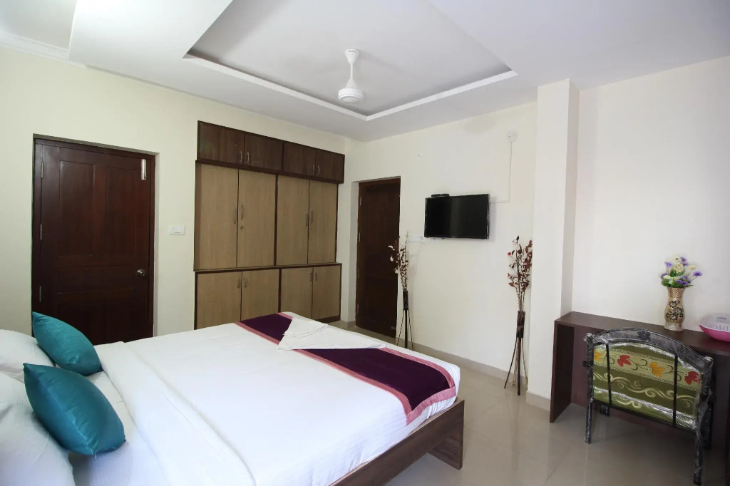Hotel White Feather