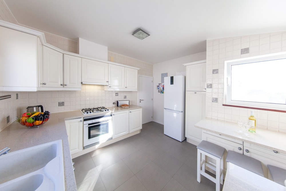 Villa Blue Bay - Moradia familiar com piscina nos Olhos dÁgua, Albufeira