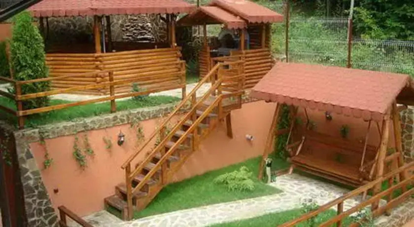 PartyHouse