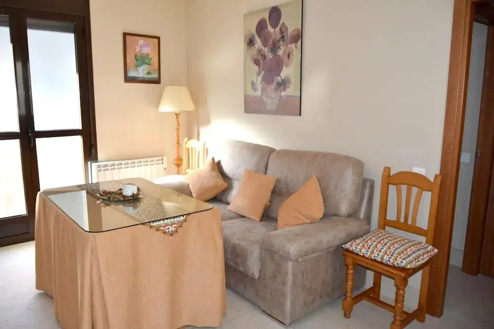 Apartment With one Bedroom in Setenil de las Bodegas, With Wonderful City View, Balcony and Wifi
