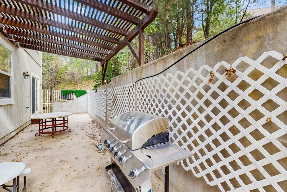 4BR Relaxing Home w/ Sing, Games & Ping-pong