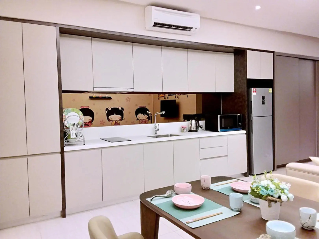 SKY POOL Designer Suite 2-7Pax at KL City