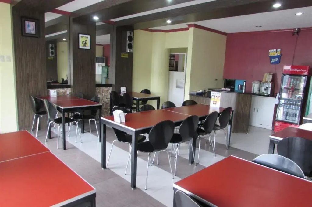 Oyster Plaza Hotel