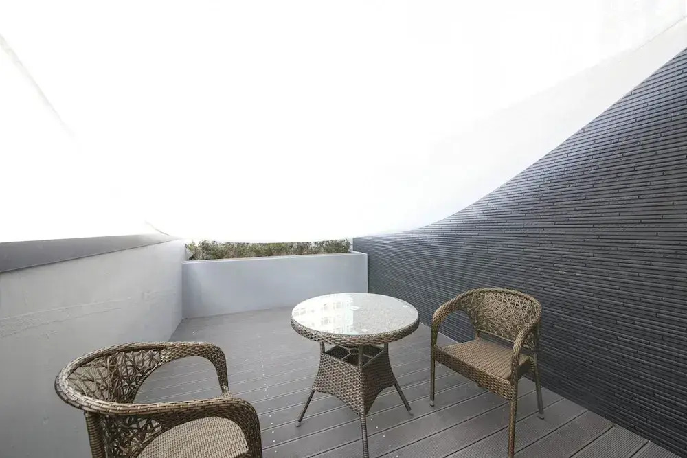 Munhyeon Signature Denbasta Hotel