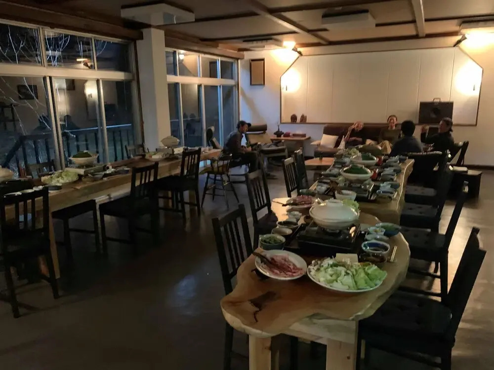 HA-MON Slope Side Hotel and Private Chalet