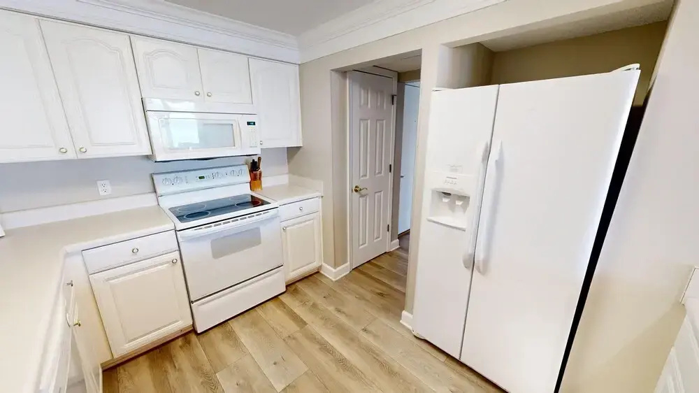 Beach House 202a 2 Bedroom Condo