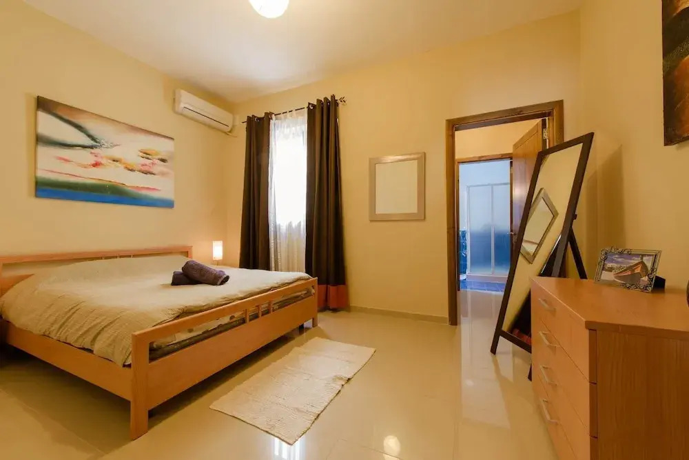 Qawra Apartment