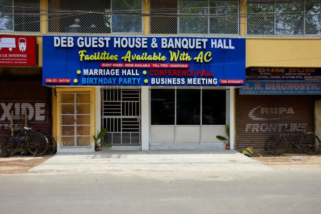 deb Guest House And Banquet hall