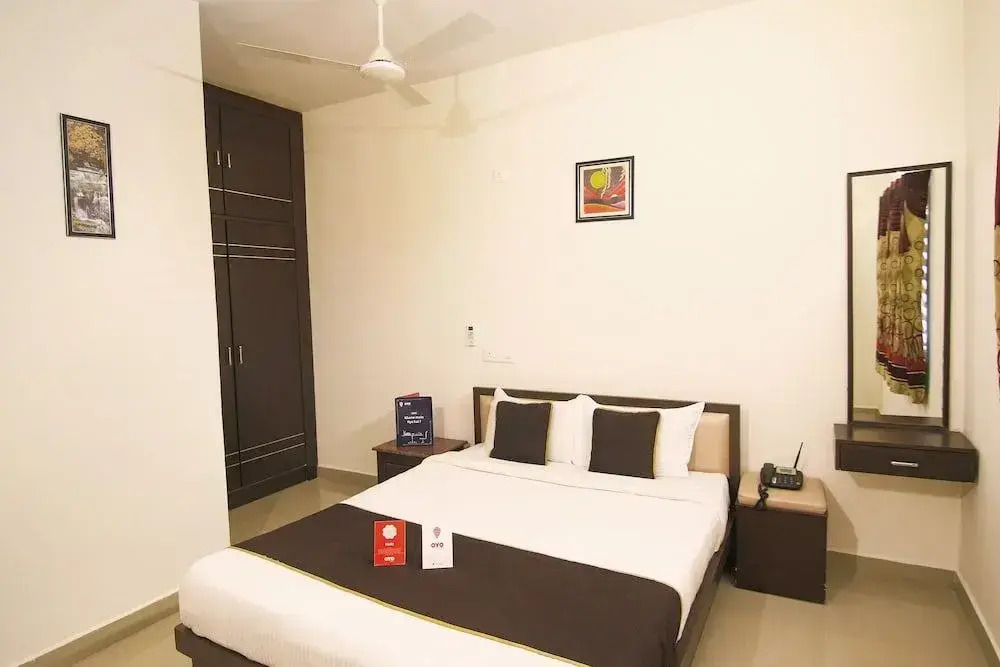 OYO 10043 SRK Guesthouse