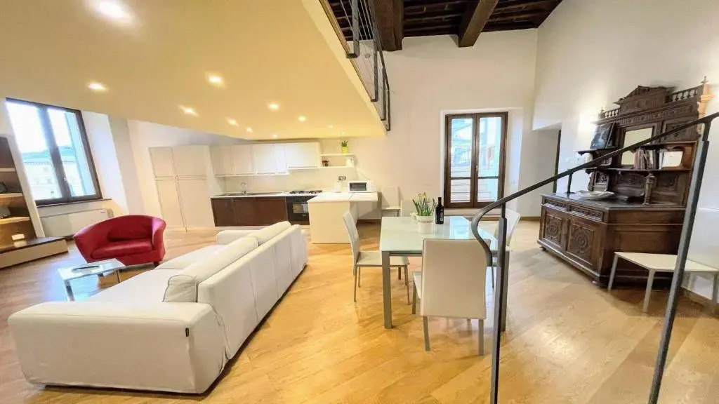 Central Huge Terrazza Duomo With Spectacular Views - Sleeps 6