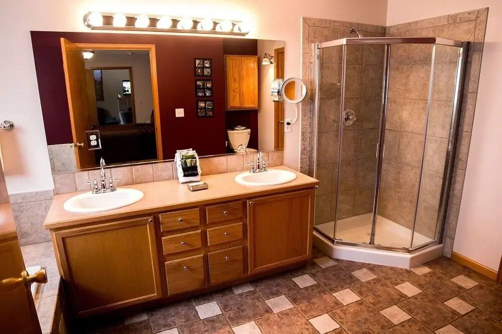 Sunset Ridge Condo Virginia Home â Luxurious 3 Bedroom, 2 Bath 3 Townhouse - #3106 by RedAwning