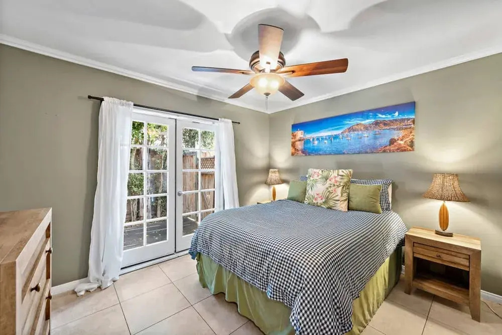 Costa Mesa Bungalows by ELVR