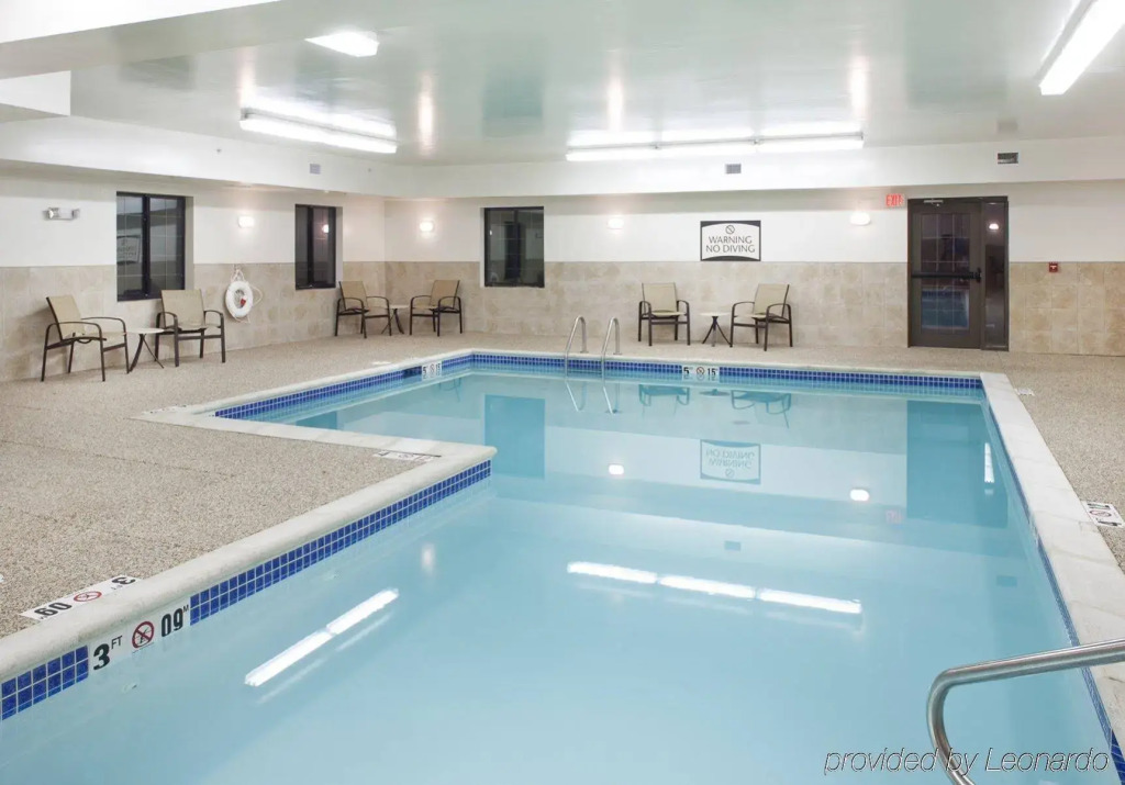 Staybridge Suites Omaha 80th and Dodge by IHG