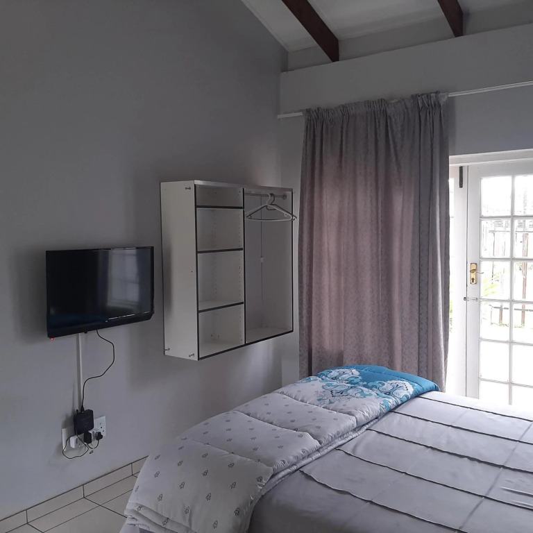The Cradles Rest Guest House